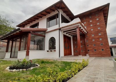 RESIDENCIA VALAREZO 3